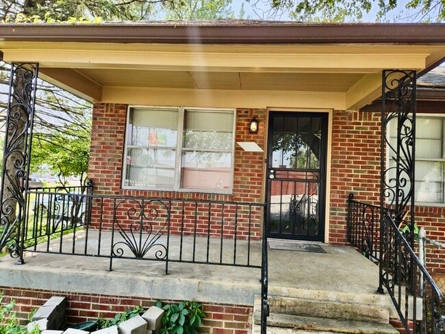property at 4940 E 16th St
