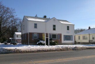 452 East St in Plainville, CT - Building Photo - Building Photo