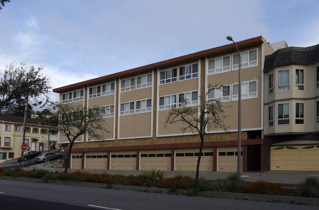 190 Monterey Blvd in San Francisco, CA - Building Photo - Building Photo