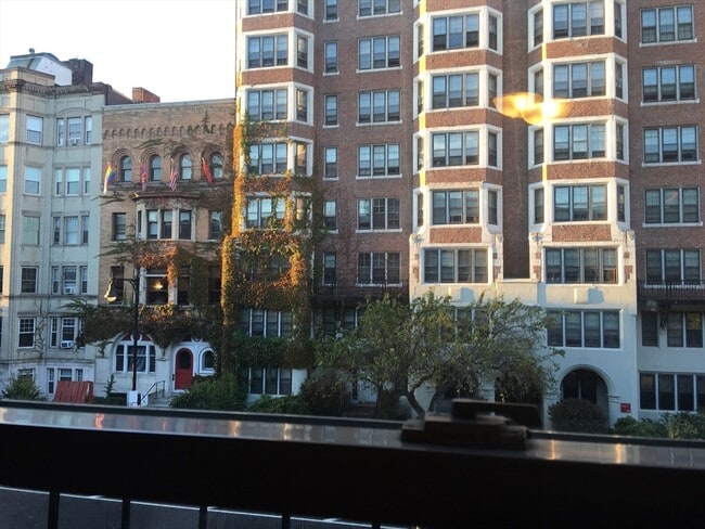 505 Beacon St in Boston, MA - Building Photo - Building Photo