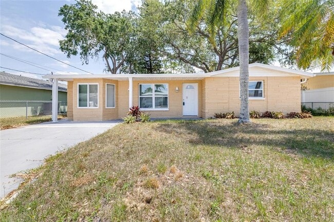 property at 13926 Helen Ave