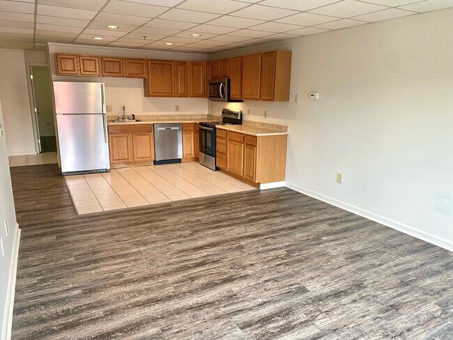 2002 E Carson St, Unit 1B in Pittsburgh, PA - Building Photo - Building Photo