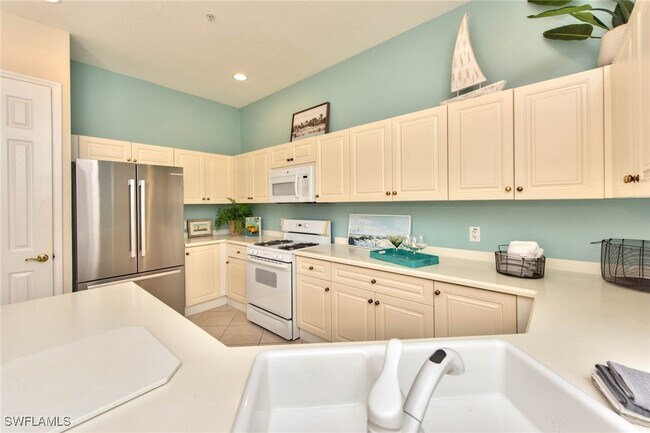 property at 4529 Cardinal Cove Ln