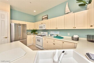 4529 Cardinal Cove Ln in Naples, FL - Foto de edificio - Building Photo