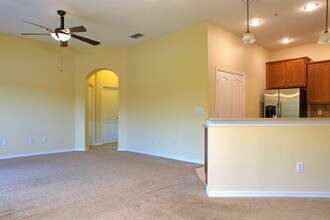 10327 Winding Marsh Trail in Orlando, FL - Building Photo - Building Photo