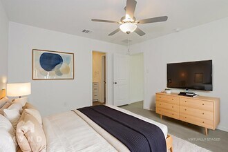 2736 Ctr Crk Ln in Fort Worth, TX - Building Photo - Building Photo