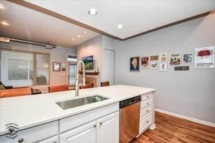 2943 N Lincoln Ave, Unit 112 in Chicago, IL - Building Photo