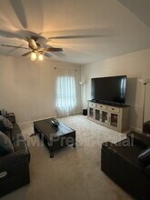 6313 Regal Grove Ln in Chesterfield, VA - Building Photo - Building Photo