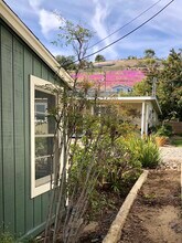 721 1/2 Anacapa Drive in Camarillo, CA - Building Photo - Building Photo