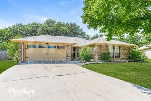 5 Hastings Ct in Mansfield, TX - Building Photo