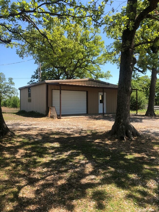 property at 421 SE 10th