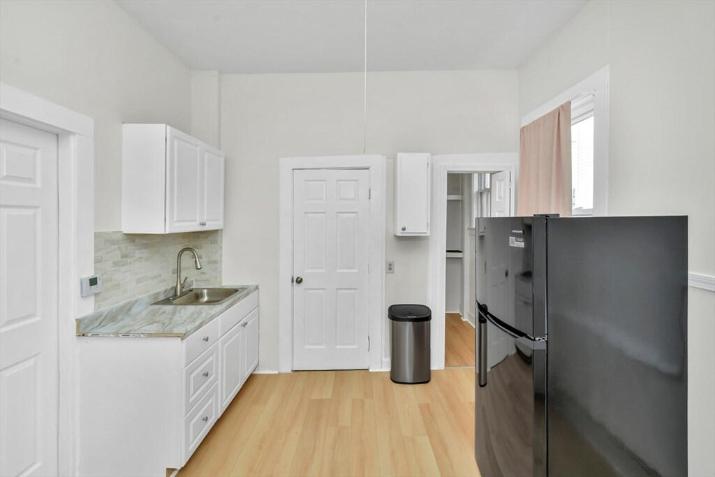 12 Shawmut St, Unit #1 in Malden, MA - Building Photo