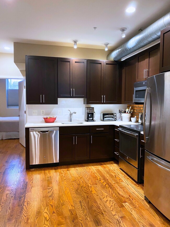property at 1002 S 11th St