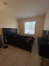 1010-1012 NW 3rd Ave, Unit 1012 in Fort Lauderdale, FL - Building Photo - Building Photo