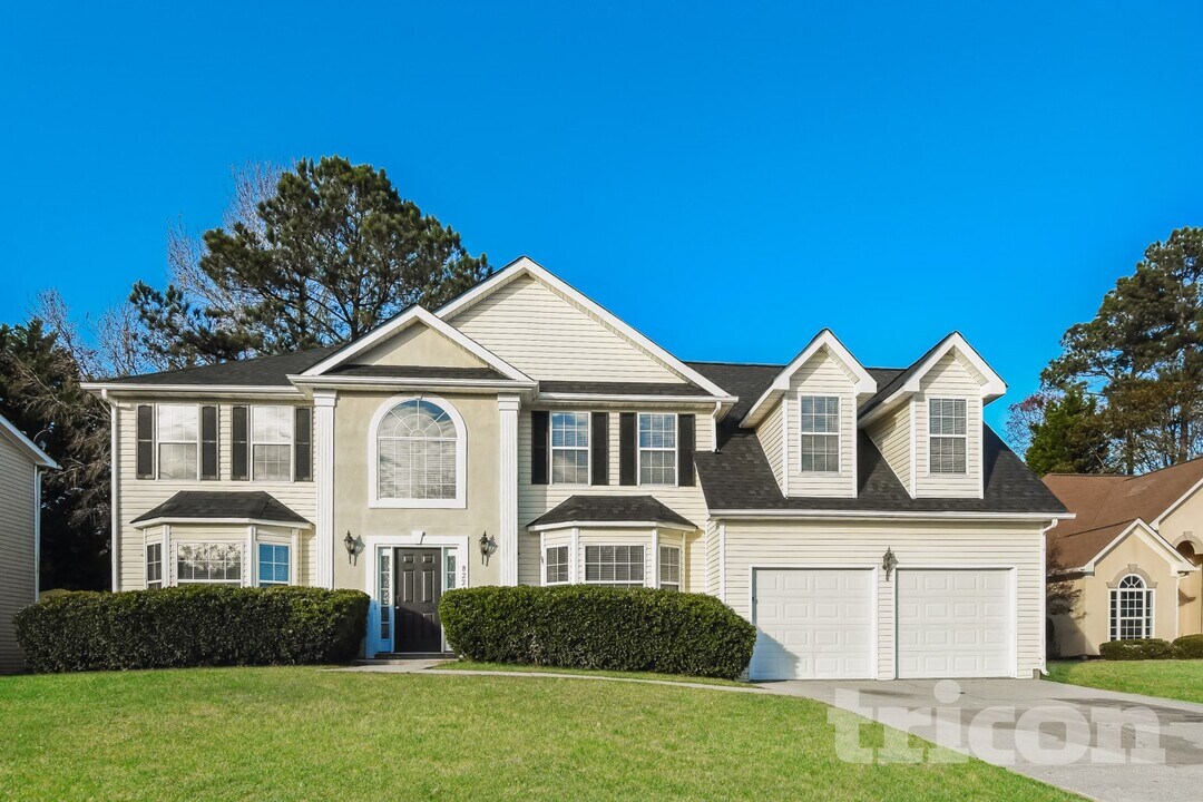 822 Cascade Crossing in Atlanta, GA - Building Photo