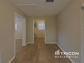 1227 Hamilton Ave in Longwood, FL - Building Photo - Building Photo