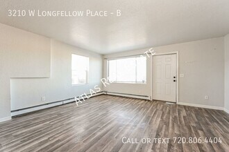 3210 W Longfellow Pl, Unit B in Denver, CO - Building Photo - Building Photo