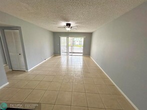 4276 NW 89th Ave in Coral Springs, FL - Building Photo - Building Photo