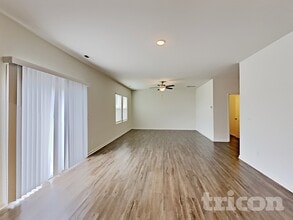 165 Ogden Pond Pl in Zebulon, NC - Building Photo - Building Photo