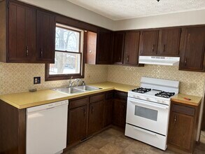 2521 List St NW in Massillon, OH - Building Photo - Building Photo