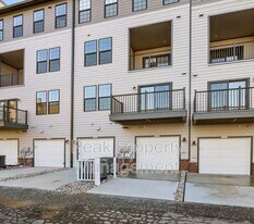 13206 Garland Ln in Midlothian, VA - Building Photo