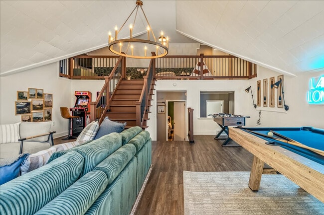 117 Pond Rd in Long Pond, PA - Building Photo - Building Photo