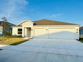 2117 Marksman Rd in Eagle Lake, FL - Building Photo