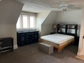 2223 N 2nd St, Unit Third floor in Harrisburg, PA - Building Photo