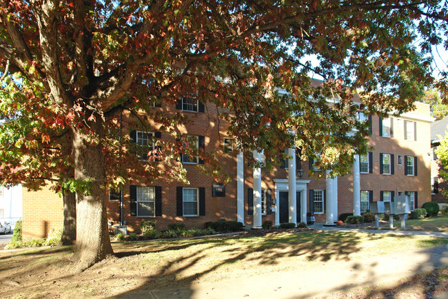 Heritage Hall in Roanoke, VA - Building Photo - Building Photo