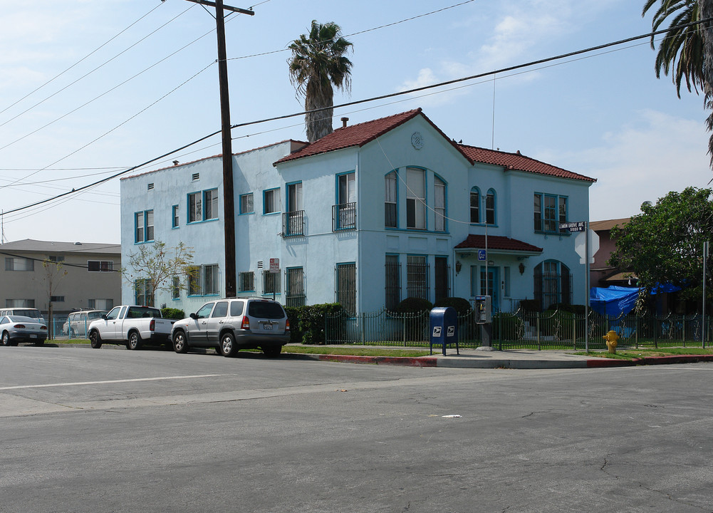 903 N Hobart Blvd in Los Angeles, CA - Building Photo