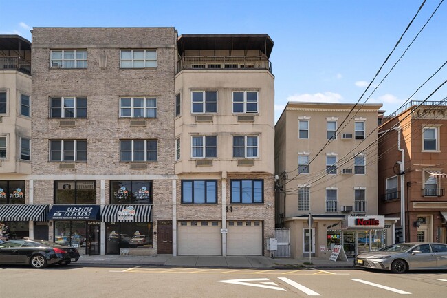 property at 256 Old River Rd