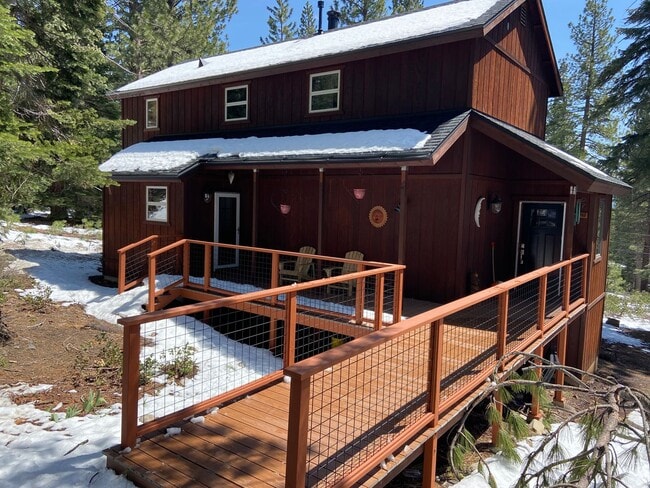 property at 11963 Rainbow Dr