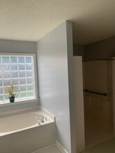 1950 Hawkcrest Ct in Winston-Salem, NC - Building Photo - Building Photo