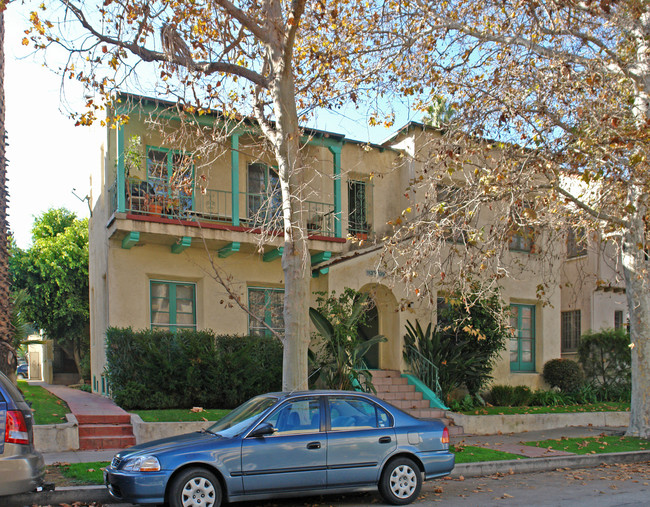 1137 S Wooster St in Los Angeles, CA - Building Photo - Building Photo