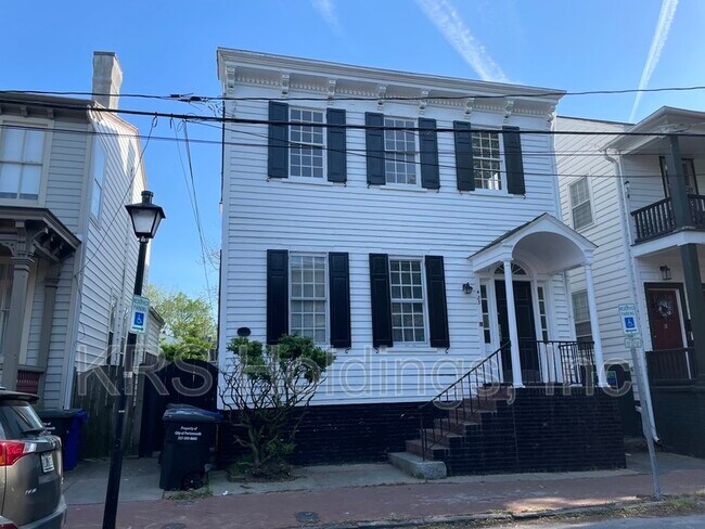 423 London St in Portsmouth, VA - Foto de edificio - Building Photo
