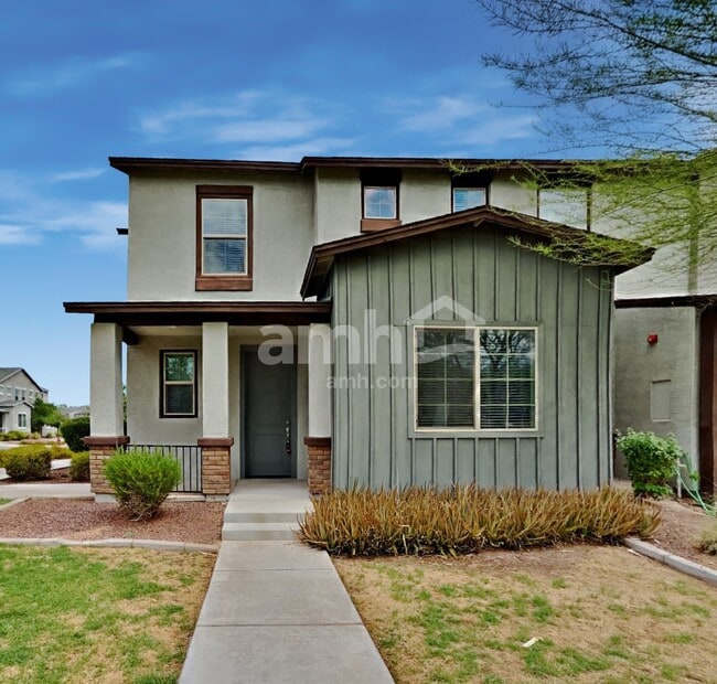 property at 20753 W Thomas Rd