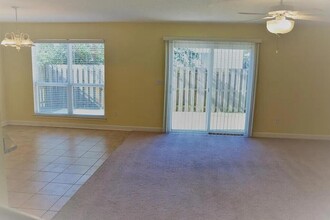 823 Sugar Plum Ln in Shalimar, FL - Building Photo - Building Photo