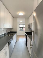 E 16 ST in New York, NY - Building Photo - Building Photo