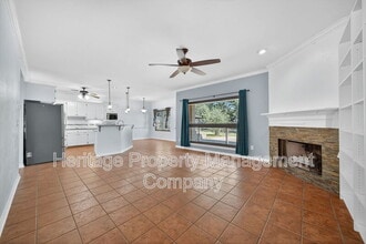 13510 Mt Olympus in Universal City, TX - Building Photo - Building Photo