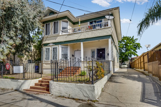 252 W 11th in San Pedro, CA - Building Photo - Primary Photo