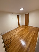 22 Chatham St in Lynn, MA - Foto de edificio - Building Photo