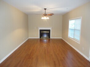 2400 Diquedo Dr in Raleigh, NC - Building Photo - Building Photo
