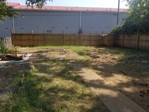 2806 E 5th Ave in Knoxville, TN - Building Photo - Building Photo