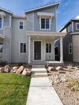 2435 Vanhoutte Vw in Colorado Springs, CO - Building Photo