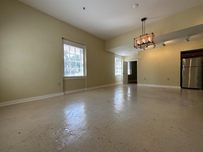 property at 715 Sherman St