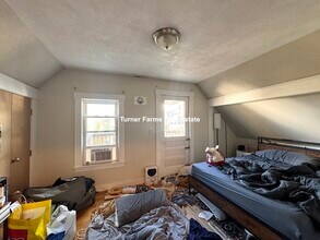 14 Dow St, Unit 2 in Somerville, MA - Building Photo - Building Photo