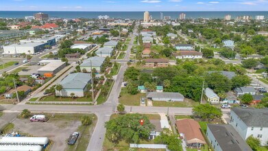 1002 1st Ave S in Jacksonville Beach, FL - Building Photo - Building Photo