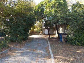 2708 Parker Ln in Austin, TX - Building Photo - Building Photo