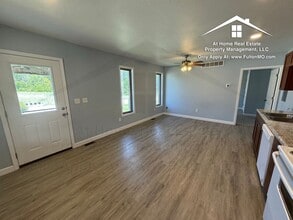5060 County Road 306 in Fulton, MO - Building Photo - Building Photo