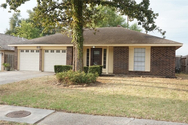 property at 5022 Fox Hollow Blvd